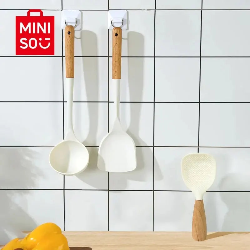 Miniso Food-Grade Silicone Cooking Spatula - Non-stick Pot Turner, Perfect for Home Use. High-Temperature Resistant. Bestseller